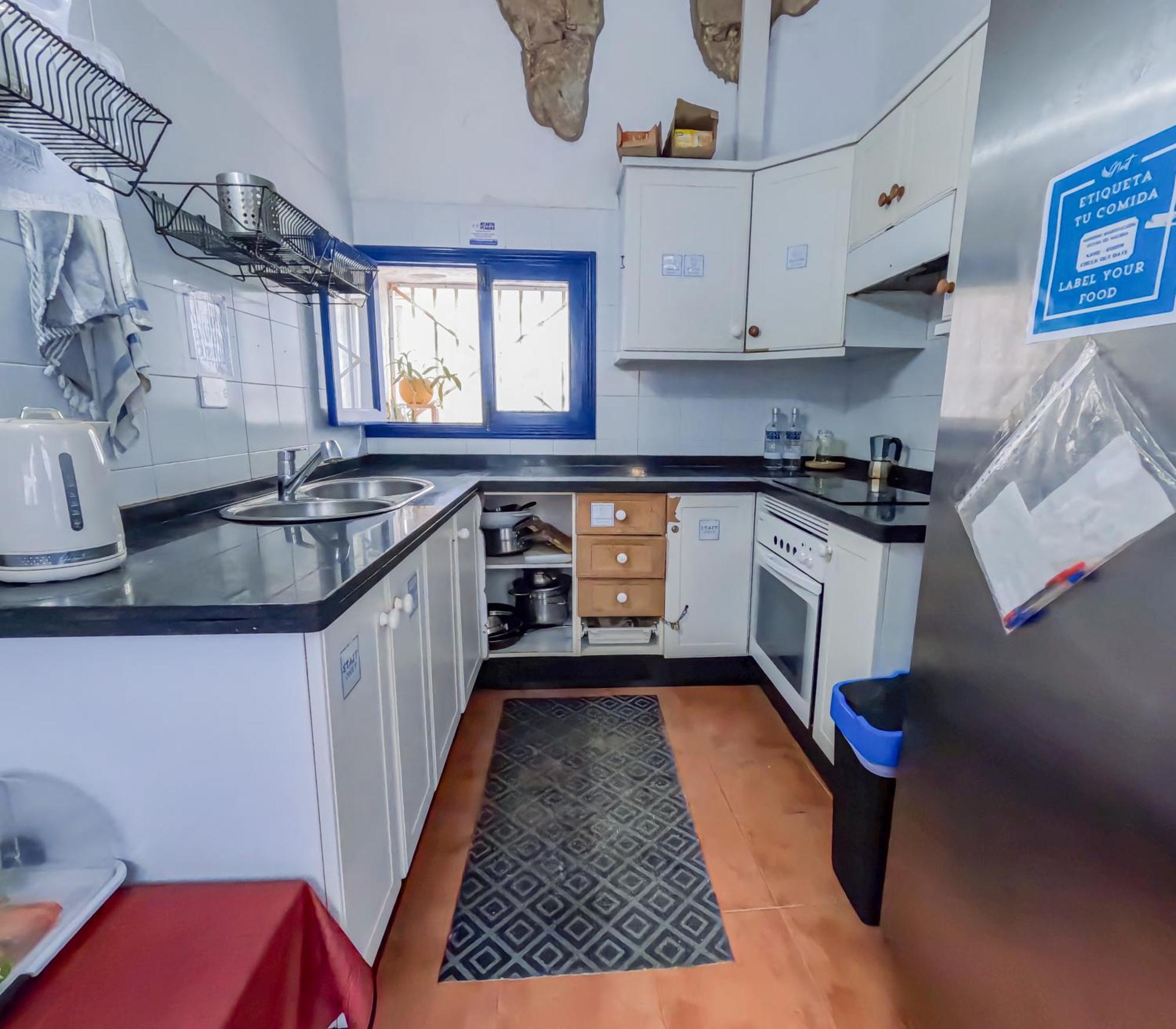 Ashavana Nest Hostel Alberg *