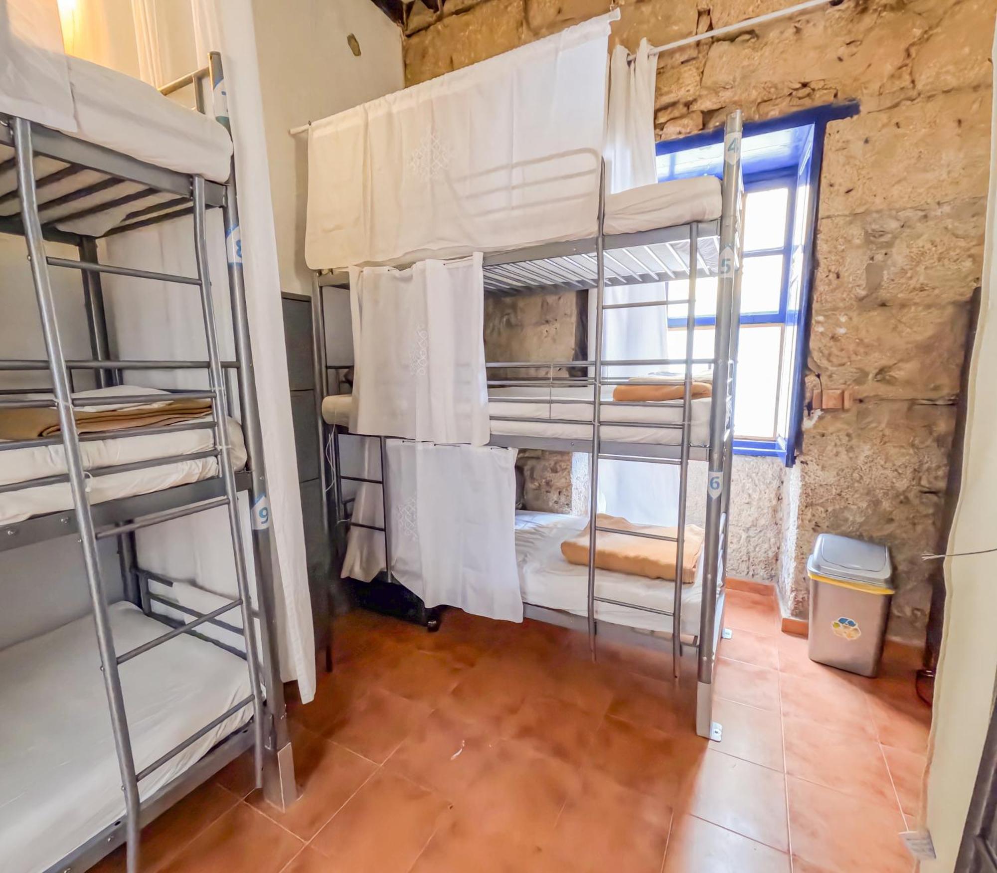 Ashavana Nest Hostel Hostel El Medano (Tenerife)